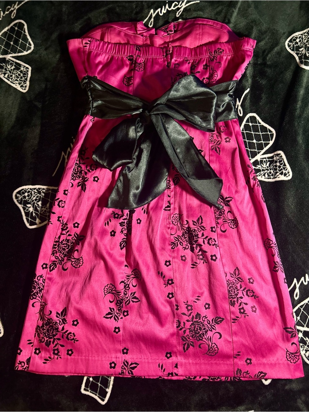 Y2K ‘Trixxi’ Vintage Satin Sleeveless Party Dress with Ribbon Tie